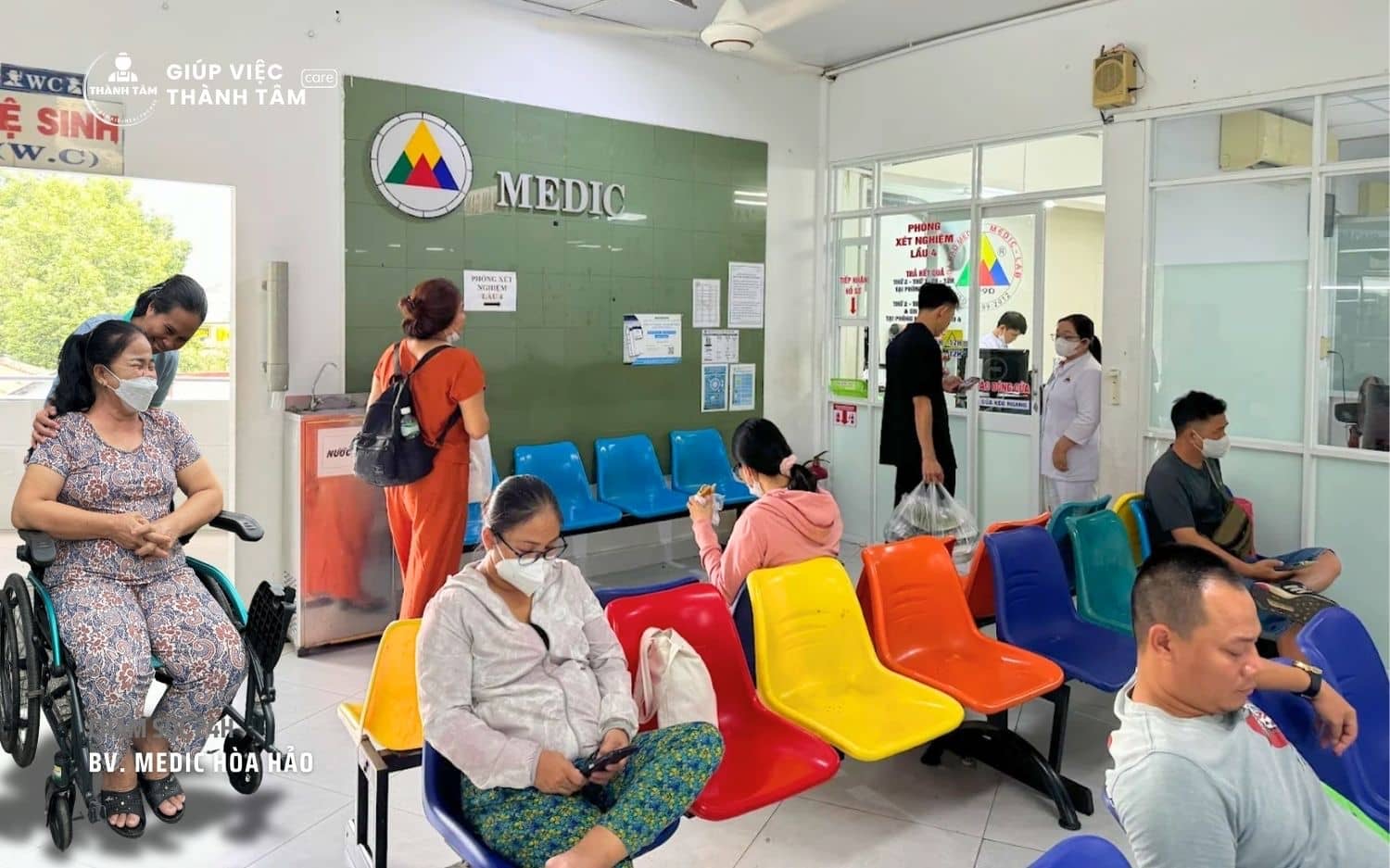 Dịch vụ nuôi bệnh hỗ trợ bệnh nhân tham khám tại bệnh viện Medic Hòa Hảo