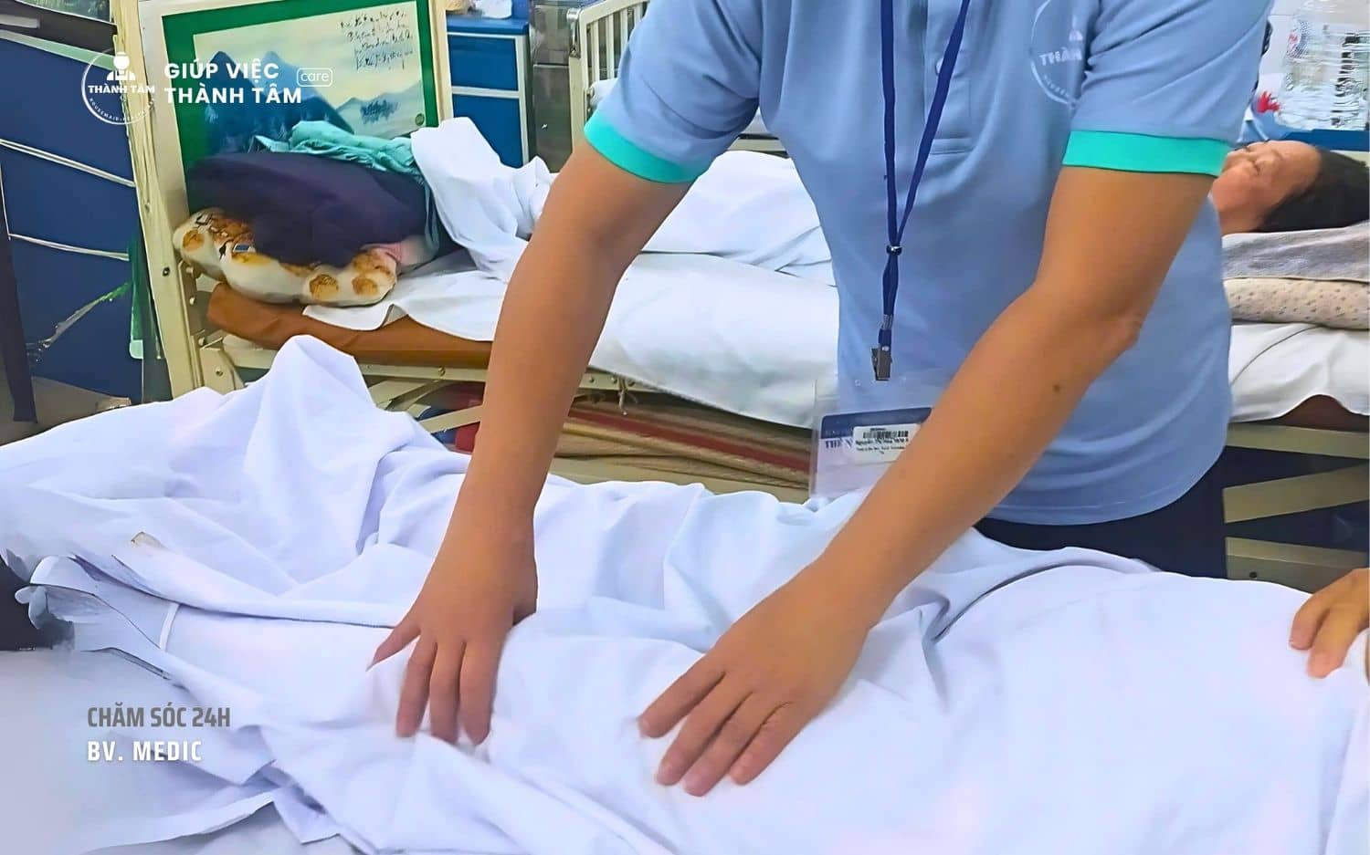 Nuôi người bệnh phục vụ ngày đêm tại bệnh viện Medic
