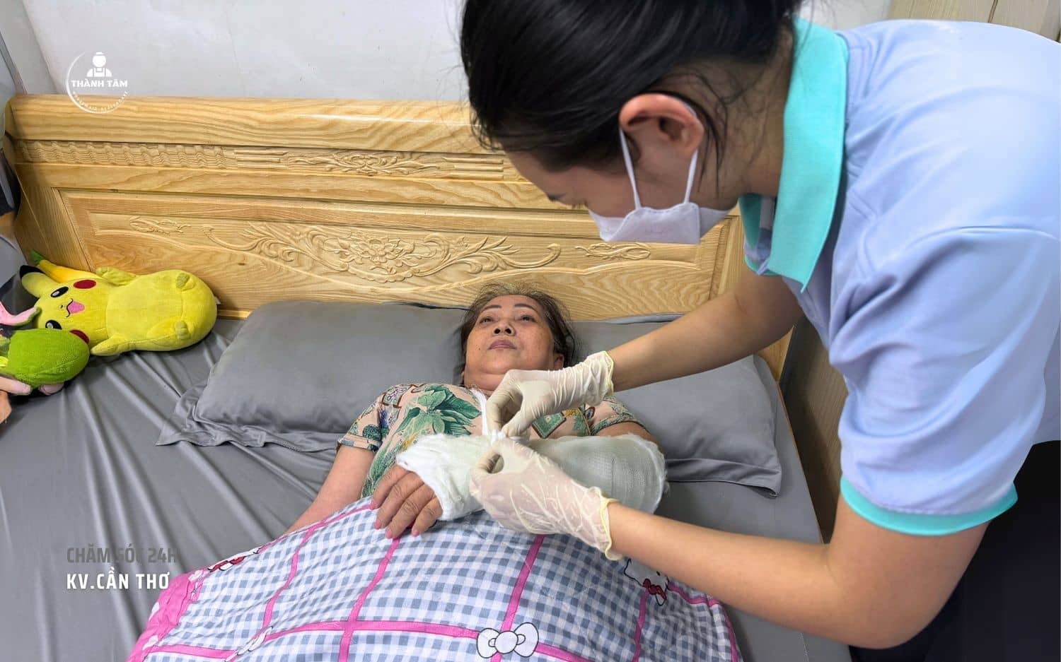 Thành Tâm Care chăm sóc người già tại nhà Cần Thơ