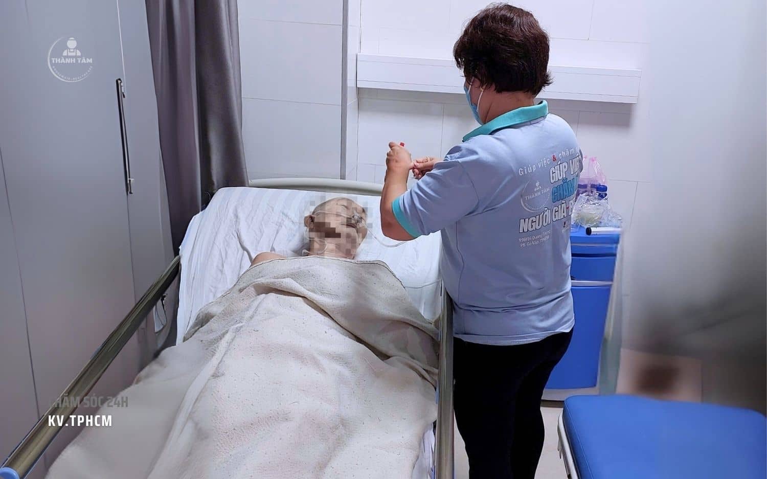 Thành Tâm Care chăm sóc người già, người bệnh tại TPHCM chuyên nghiệp