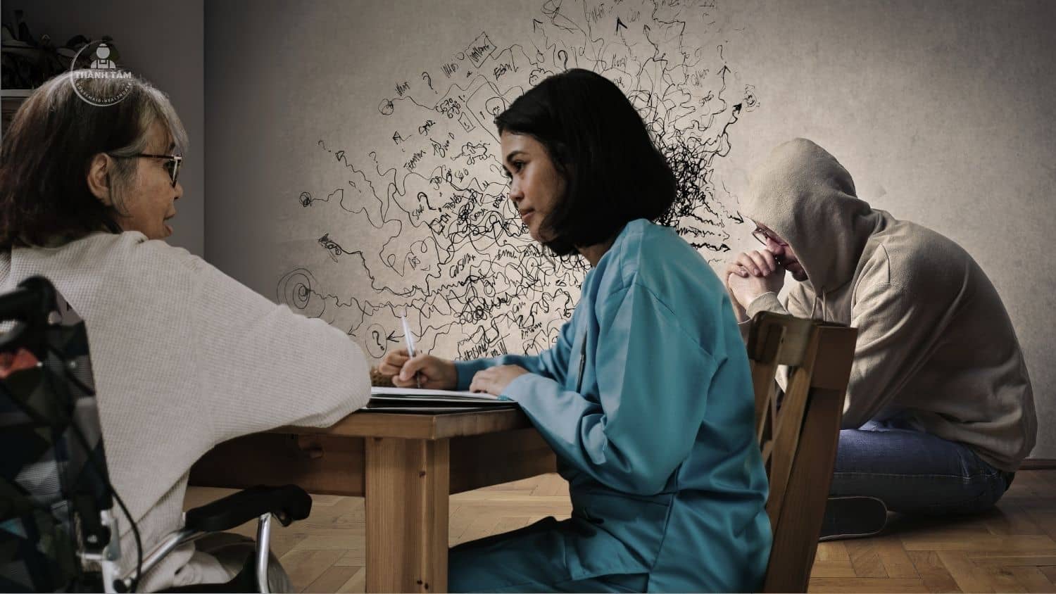 Vượt qua cảm giác “có lỗi” khi thuê người chăm sóc cho cha mẹ